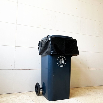 사용자 정의 크기 개별 접힌 HDPE 플라스틱 청소 계약자 포장 쓰레기 봉지
