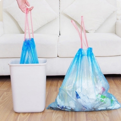 부엌 거실 및 욕실 쓰레기 드래그 스트링 사용자 지정 인쇄 로고와 함께 플라스틱 가방